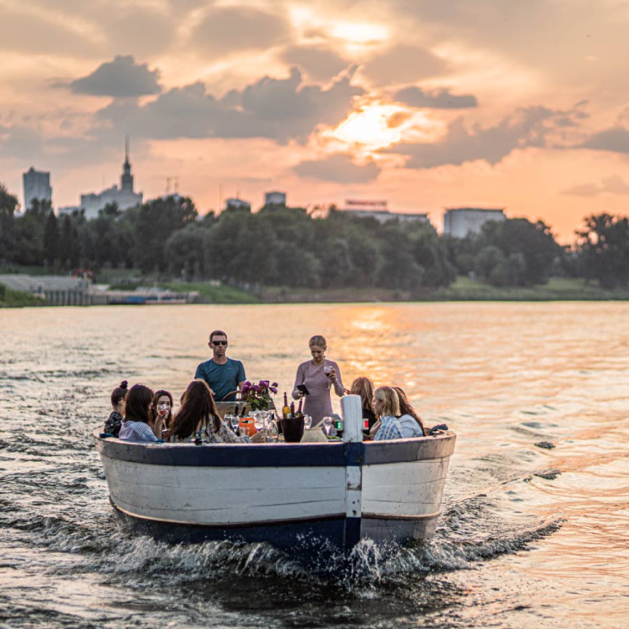 Miami Wars rejs po Wiśle Warszawa szkut